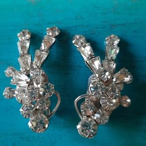 Vintage Rhinestone Clip On Earrings